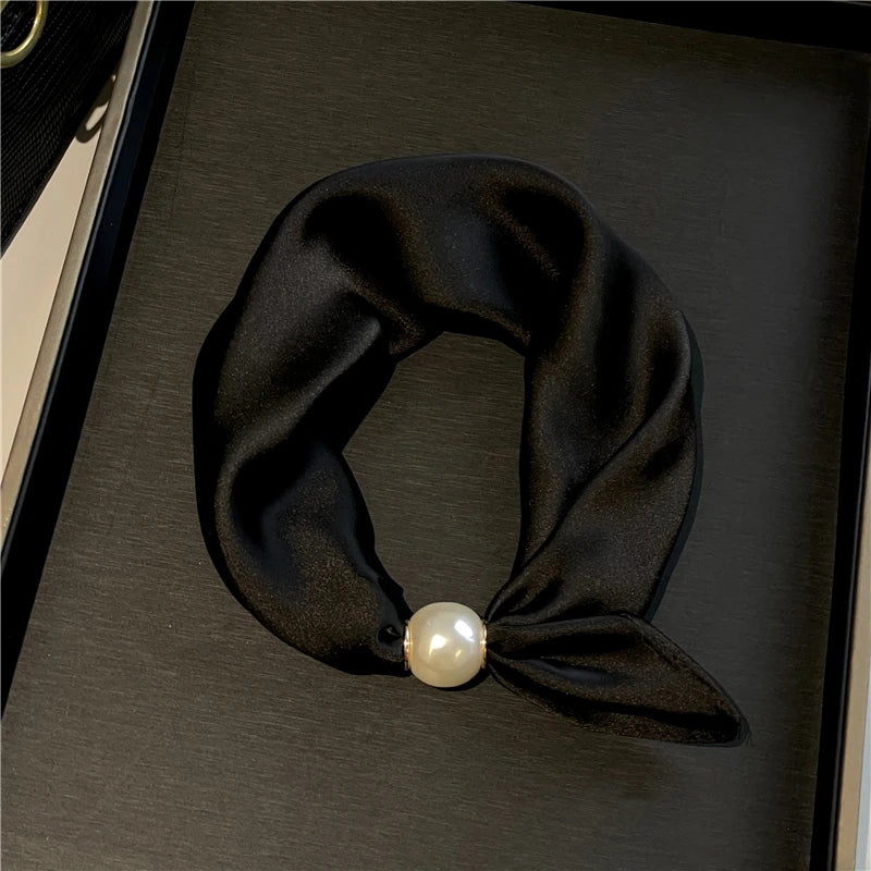 Necklaces Pearls Magnetic Buckles Scarves Short Collarbones Clothing Accessories Neck Protection Scar Covering Women's Scarves