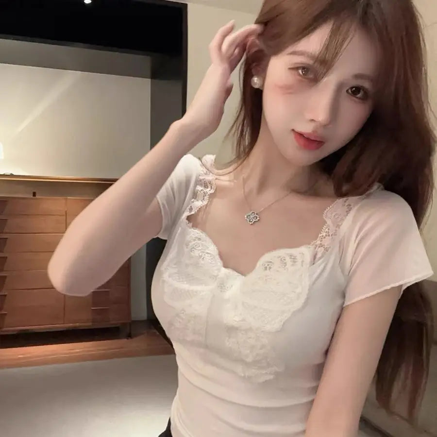 Short-sleeved T-shirt
