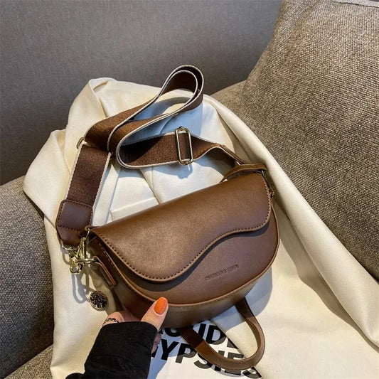 Women Vintage Solid Color Flap Small Saddle Shoulder