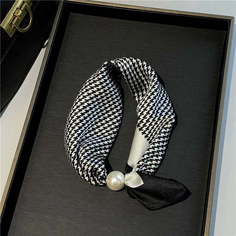 Necklaces Pearls Magnetic Buckles Scarves Short Collarbones Clothing Accessories Neck Protection Scar Covering Women's Scarves