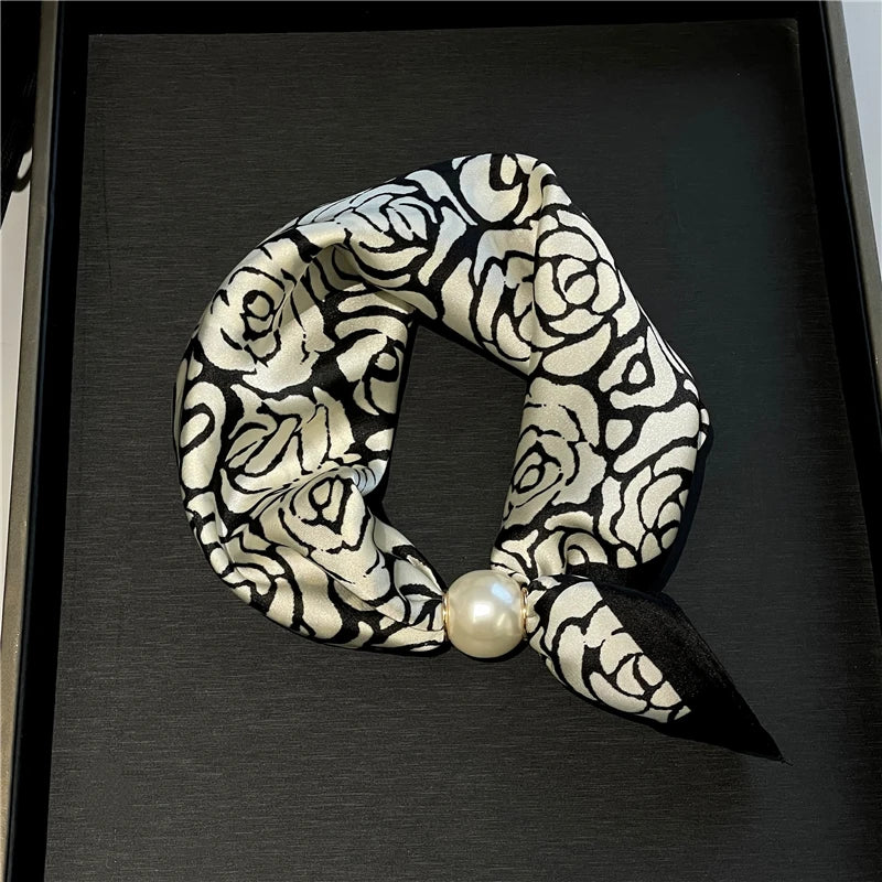Necklaces Pearls Magnetic Buckles Scarves Short Collarbones Clothing Accessories Neck Protection Scar Covering Women's Scarves