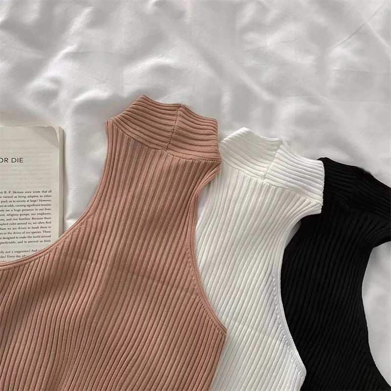 Cross Neck Crop Tops Sexy